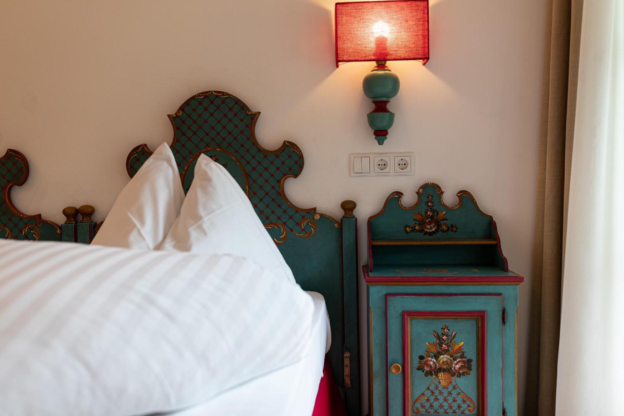 Al Plan, A Mountain Moving Hotel San Vigilio Di Marebbe Room photo
